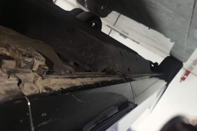Used Honda e:NS2 2024 Light-Chasing Version Right Side Sill