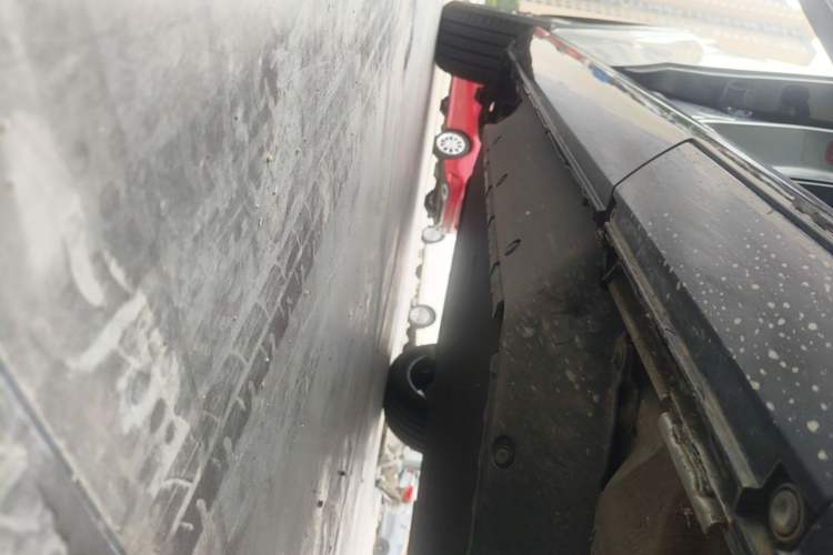 Used Honda e:NS2 2024 Rui Guang Edition Right Side Sill
