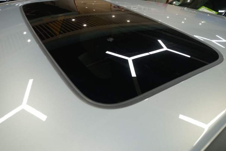Used Honda e:NS2 2024 Light-Chasing Version Roof