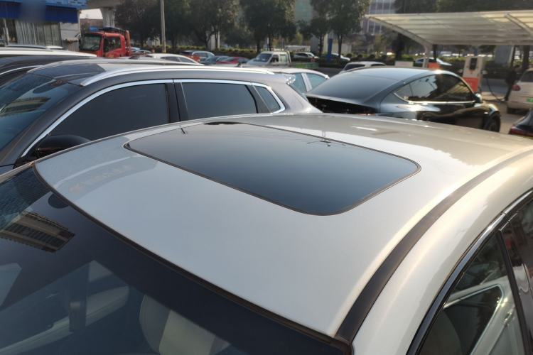 Used Honda e:NS2 2024 Light-Chasing Version Roof