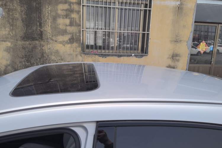 Used Honda e:NS2 2024 Light-Chasing Version Roof