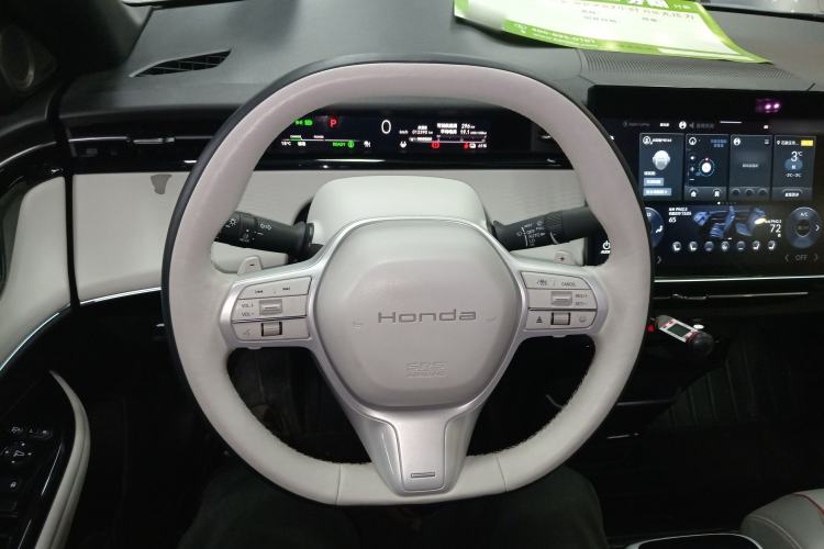 Used Honda e:NS2 2024 Light-Chasing Version Steering Wheel