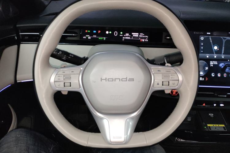 Used Honda e:NS2 2024 Light-Chasing Version Steering Wheel