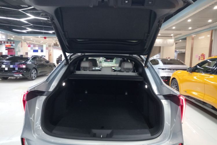 Used Honda e:NS2 2024 Light-Chasing Version Trunk