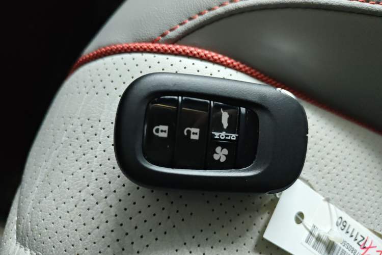 Used Honda e:NS2 2024 Light-Chasing Version Vehicle Key