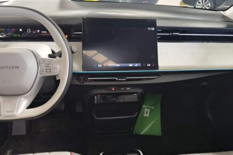 Used Honda e:NS2 2024 Ignite Edition Audio And AC Panel