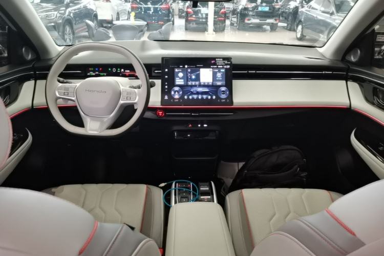 Used Honda e:NS2 2024 Ignite Edition Center Console