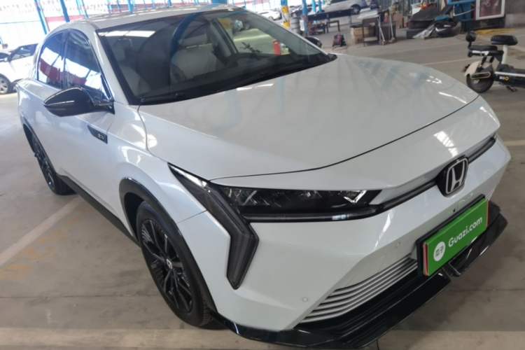 Used Honda e:NS2 2024 Ignite Edition Front Right 45 Deg