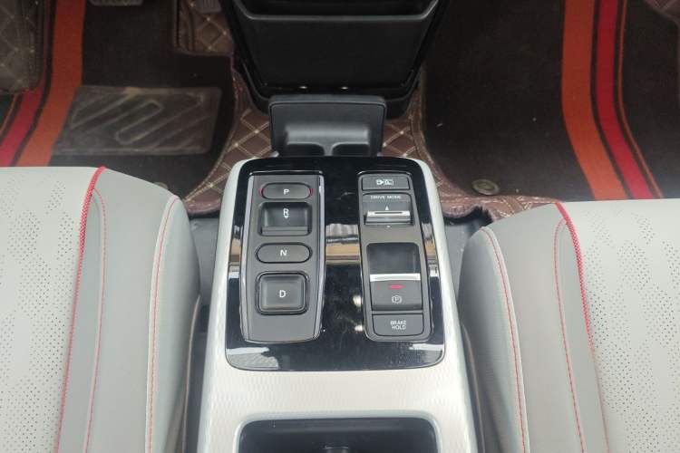 Used Honda e:NS2 2024 Glitter Edition Gear Lever