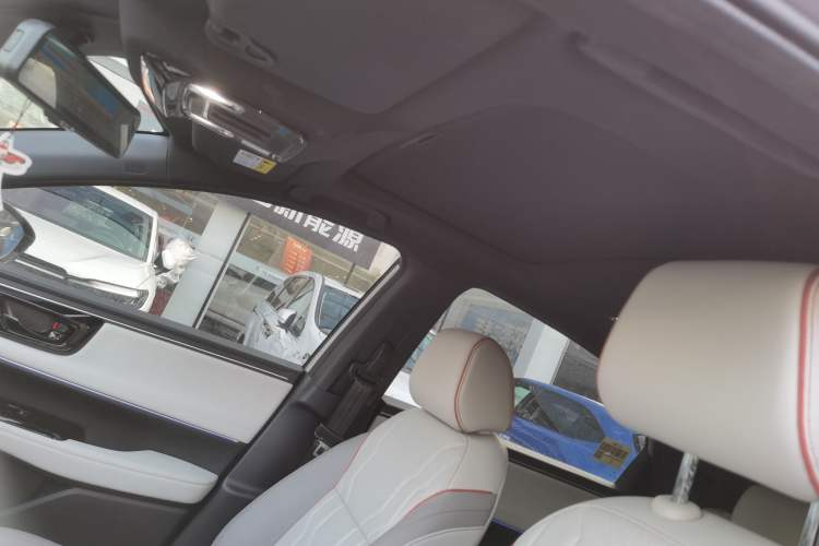 Used Honda e:NS2 2024 Light-Chasing Version Headliner