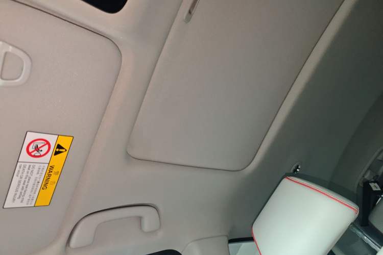 Used Honda e:NS2 2024 Ignite Edition Headliner