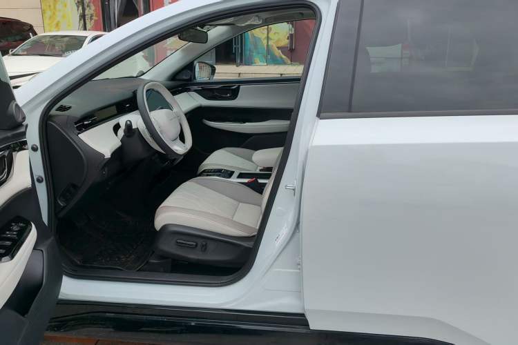 Used Honda e:NS2 2024 Ignite Edition Interior 2