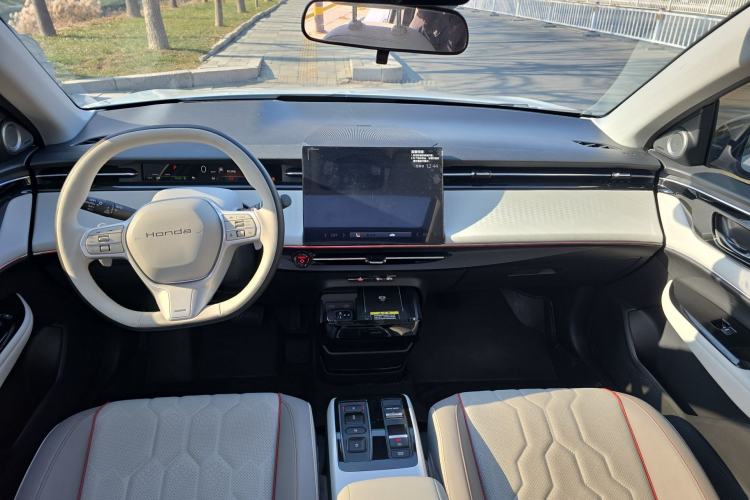 Used Honda e:NS2 2024 Ignite Edition Interior 3