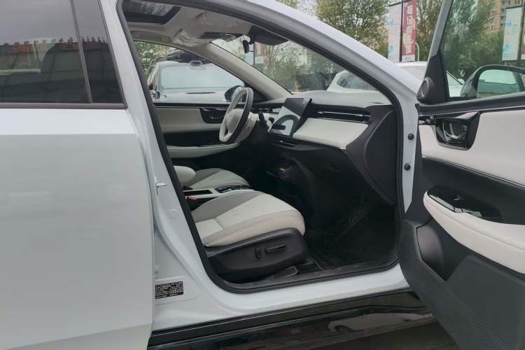 Used Honda e:NS2 2024 Ignite Edition Interior 4