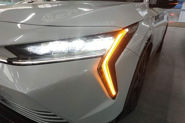 Used Honda e:NS2 2024 Ignite Edition Left Front Headlight