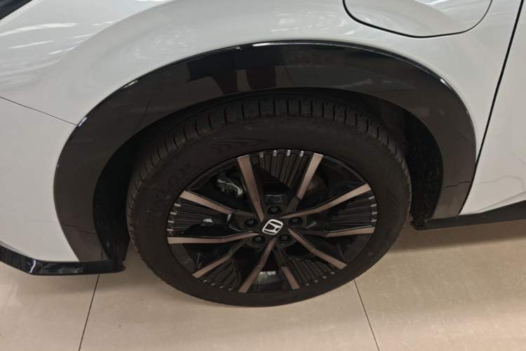 Used Honda e:NS2 2024 Ignite Edition Left Front Wheel Hub