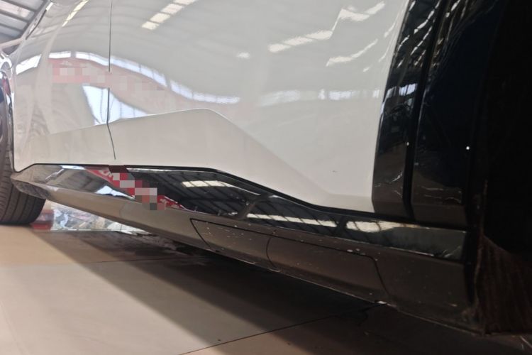 Used Honda e:NS2 2024 Ignite Edition Left Side Sill