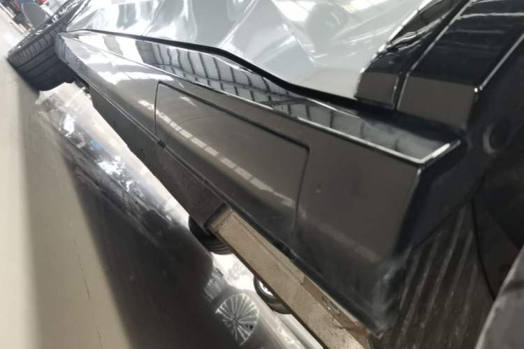 Used Honda e:NS2 2024 Ignite Edition Left Side Sill