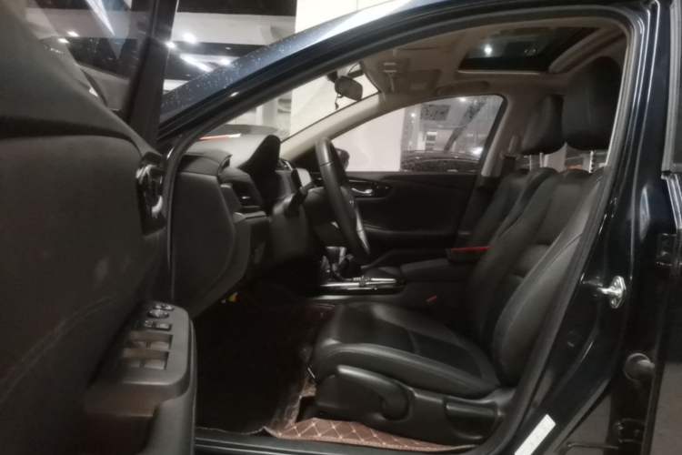 Used Honda Envix 2019 180TURBO CVT Enjoyment Edition China V Driver Seat