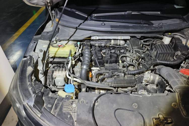 Used Honda Envix 2019 180TURBO CVT Prestige Edition China V Engine Bay Right