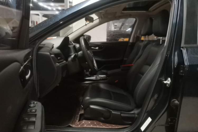Used Honda Envix 2019 180TURBO CVT Enjoyment Edition China V Left Front Seat