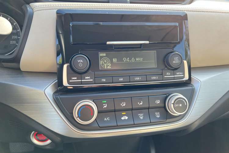 Used Honda Envix 2019 180TURBO CVT Enjoyment Edition China VI Audio And AC Panel