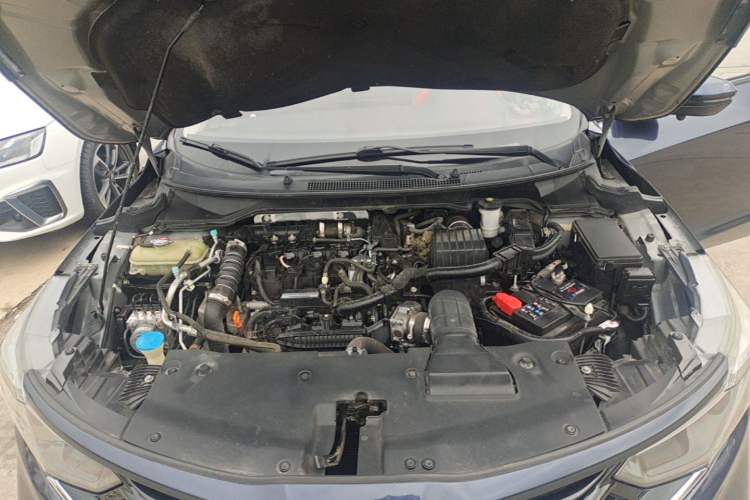 Used Honda Envix 2019 180TURBO CVT Enjoyment Version China VI Engine Bay
