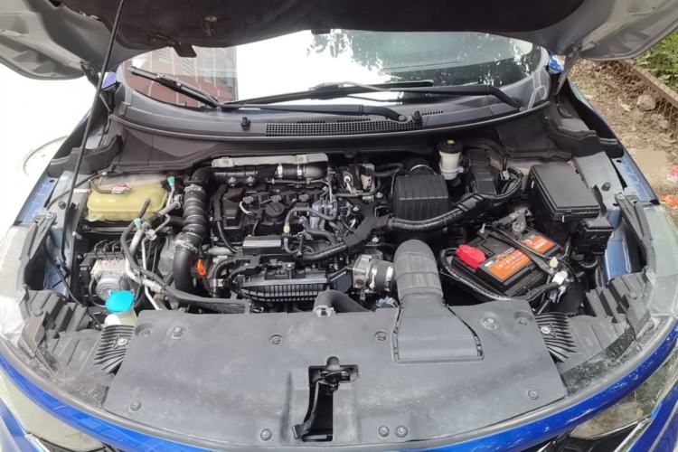 Used Honda Envix 2019 180TURBO CVT Enjoyment Version China VI Engine Bay