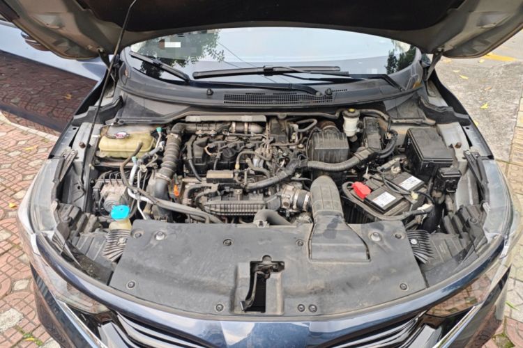 Used Honda Envix 2019 180TURBO CVT Enjoyment Version China VI Engine Bay