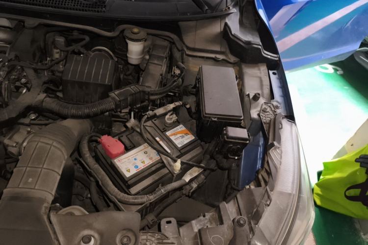 Used Honda Envix 2019 180TURBO CVT Enjoyment Edition China V Engine Bay Left