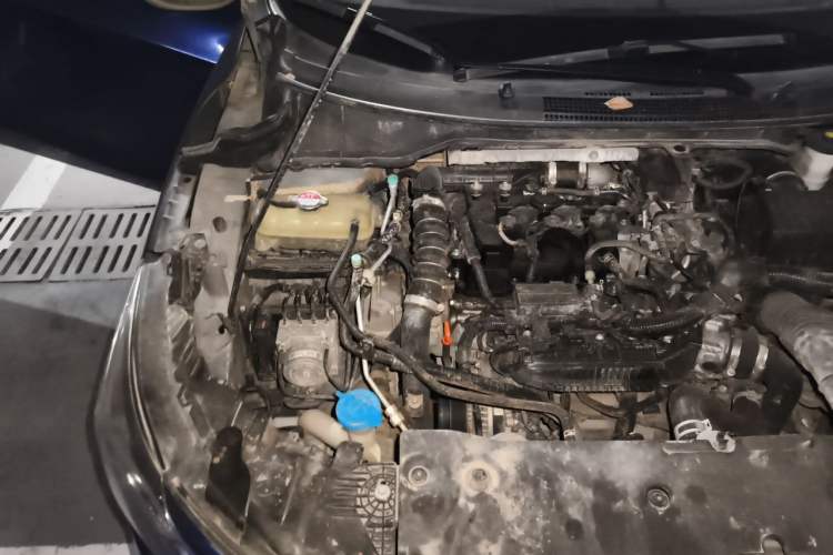 Used Honda Envix 2019 180TURBO CVT Enjoyment Edition China VI Engine Bay Right