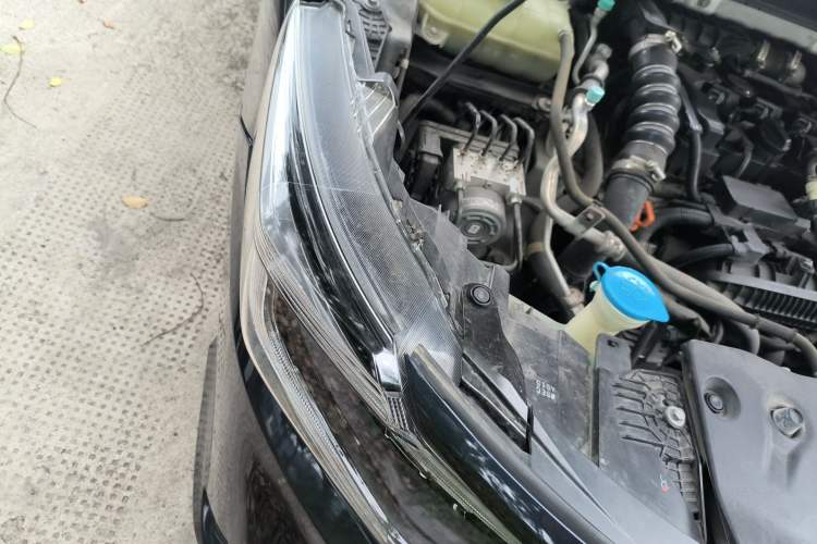 Used Honda Envix 2019 180TURBO CVT Enjoyment Edition China VI Engine Bay Right