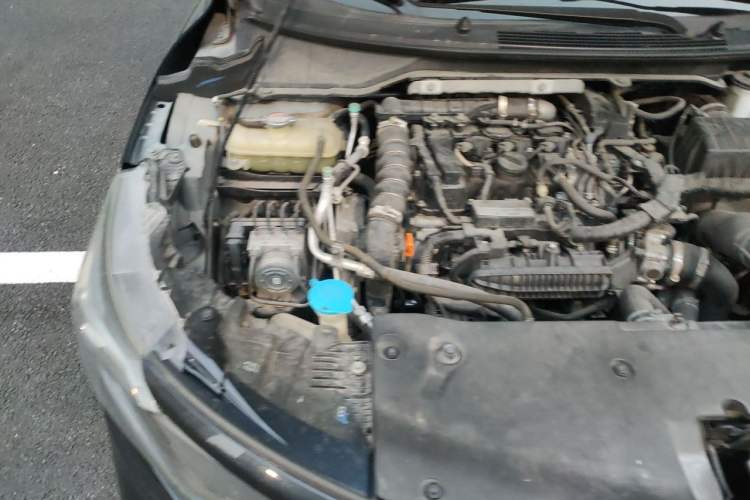 Used Honda Envix 2019 180TURBO CVT Enjoyment Edition China V Engine Bay Right