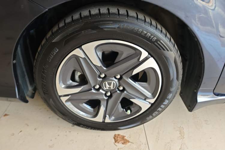 Used Honda Envix 2019 180TURBO CVT Enjoyment Edition China VI Exterior 4