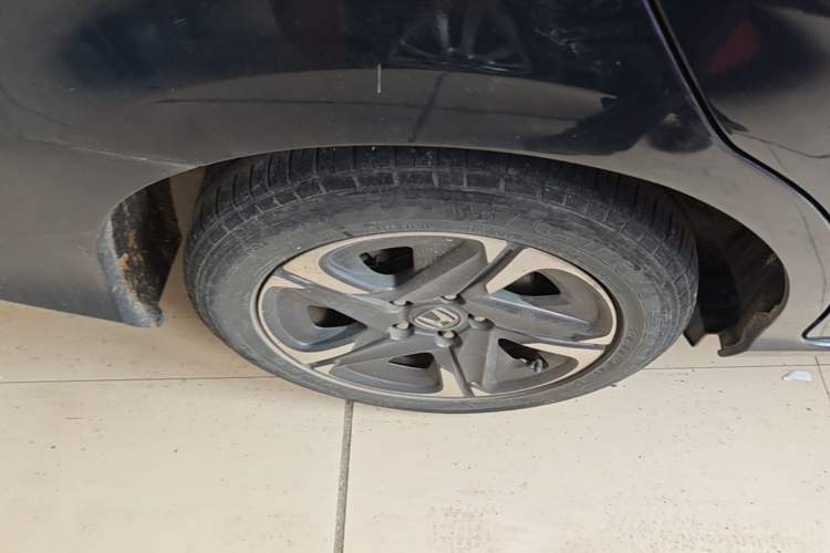 Used Honda Envix 2019 180TURBO CVT Enjoyment Version China VI Exterior 5