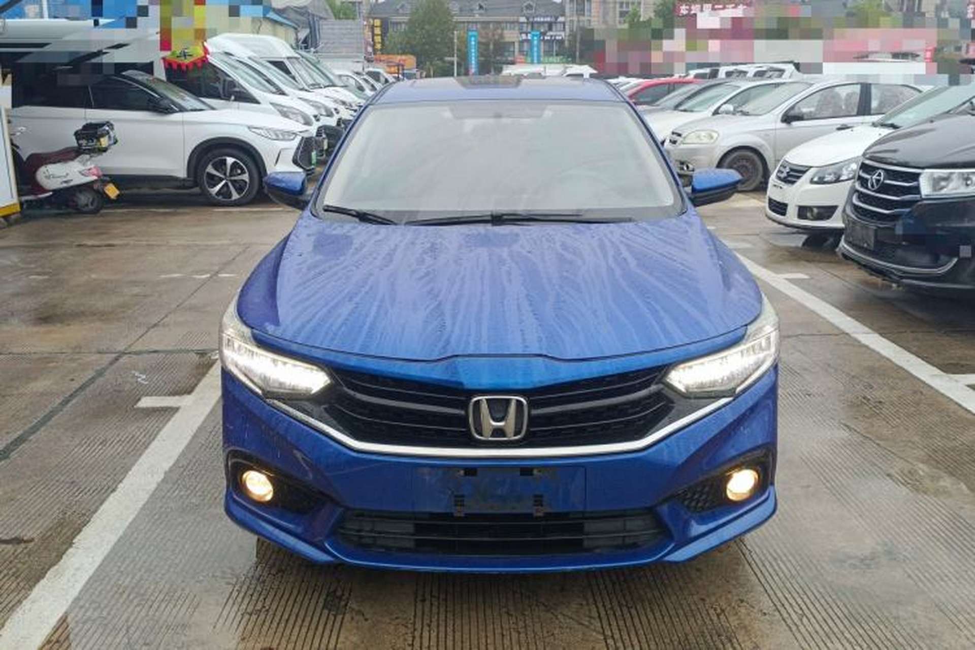 Used Honda Envix 2019 180TURBO CVT Enjoyment Edition China VI Front