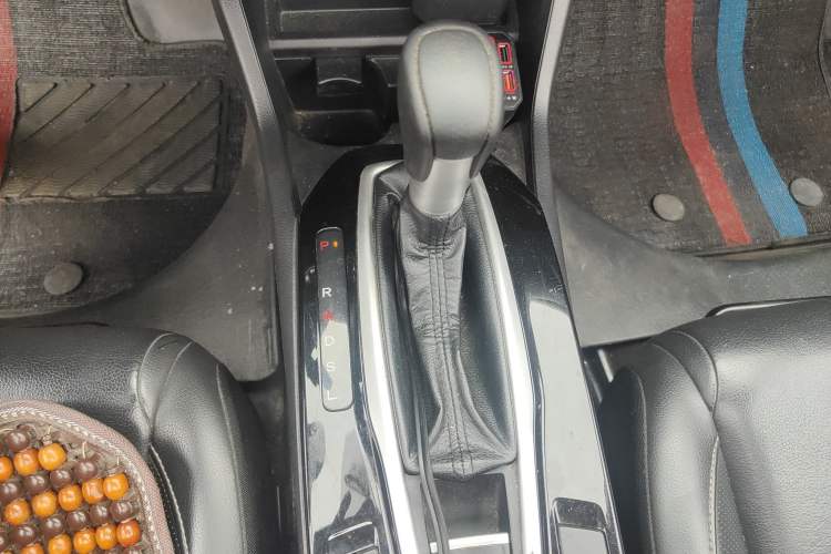 Used Honda Envix 2019 180TURBO CVT Enjoyment Edition China VI Gear Lever