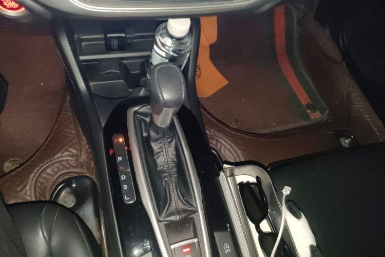 Used Honda Envix 2019 180TURBO CVT Enjoyment Edition China VI Gear Lever