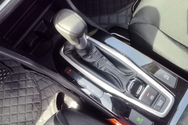 Used Honda Envix 2019 180TURBO CVT Enjoyment Version China VI Gear Lever