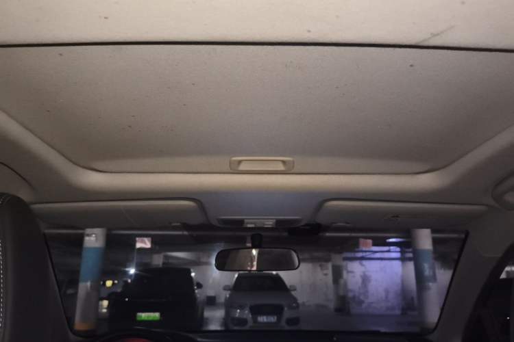 Used Honda Envix 2019 180TURBO CVT Enjoyment Edition China VI Headliner
