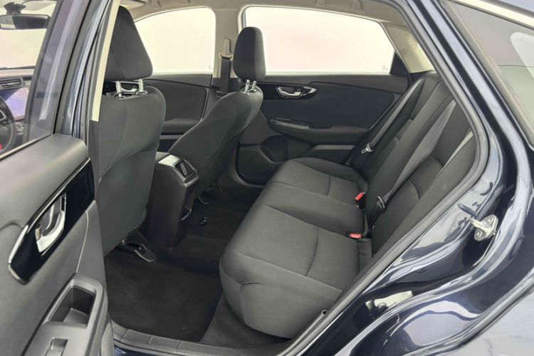 Used Honda Envix 2019 180TURBO CVT Enjoyment Version China VI Interior 4