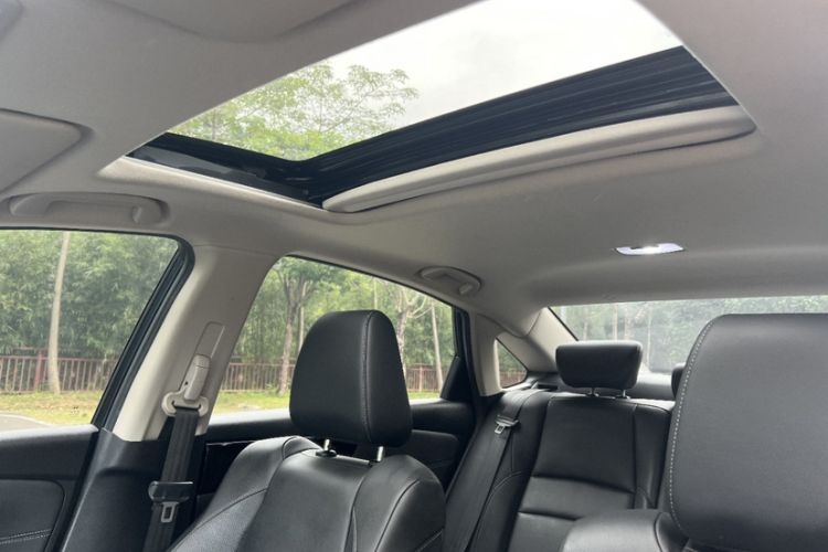 Used Honda Envix 2019 180TURBO CVT Enjoyment Edition China VI Interior 8
