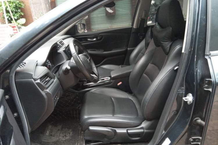 Used Honda Envix 2019 180TURBO CVT Enjoyment Edition China VI Left Front Seat