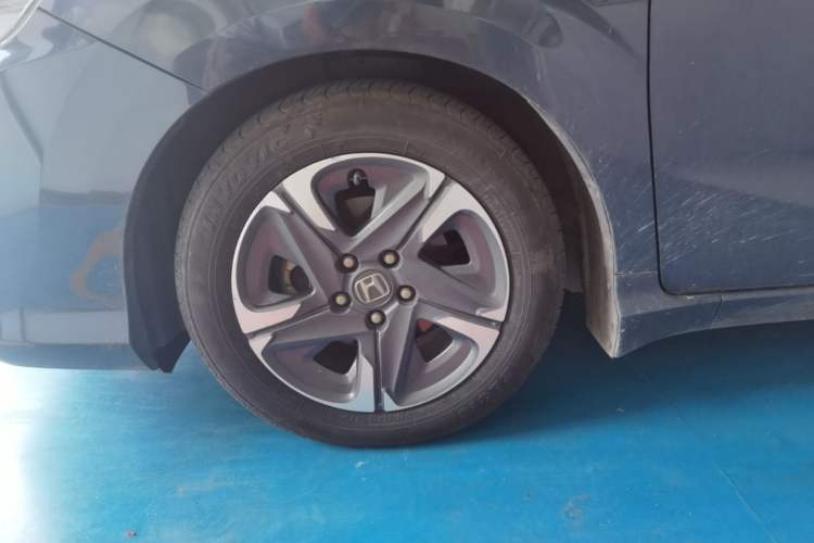 Used Honda Envix 2019 180TURBO CVT Enjoyment Edition China VI Left Front Wheel Hub
