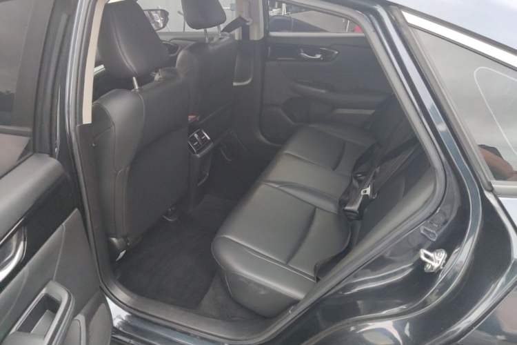 Used Honda Envix 2019 180TURBO CVT Enjoyment Edition China VI Left Rear Seat