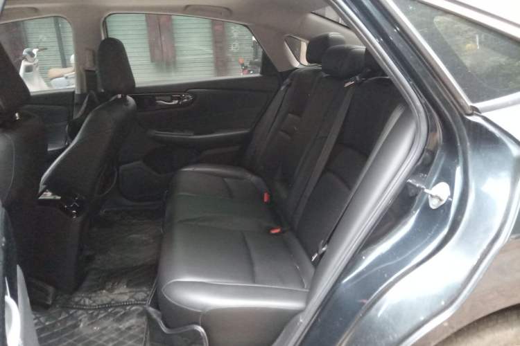Used Honda Envix 2019 180TURBO CVT Enjoyment Edition China VI Left Rear Seat