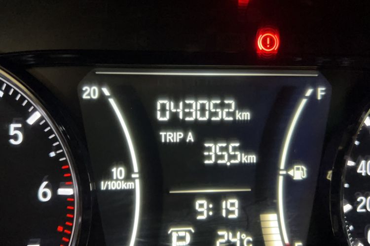 Used Honda Envix 2019 180TURBO CVT Enjoyment Edition China VI Odometer Close Up