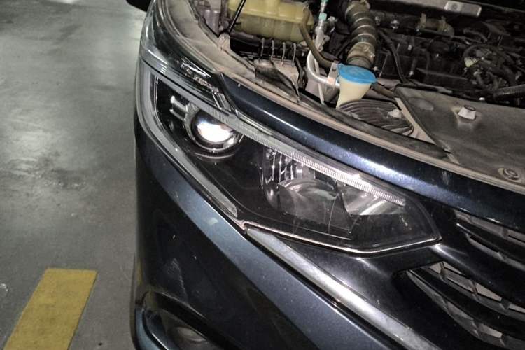 Used Honda Envix 2019 180TURBO CVT Enjoyment Version China VI Right Front Headlight