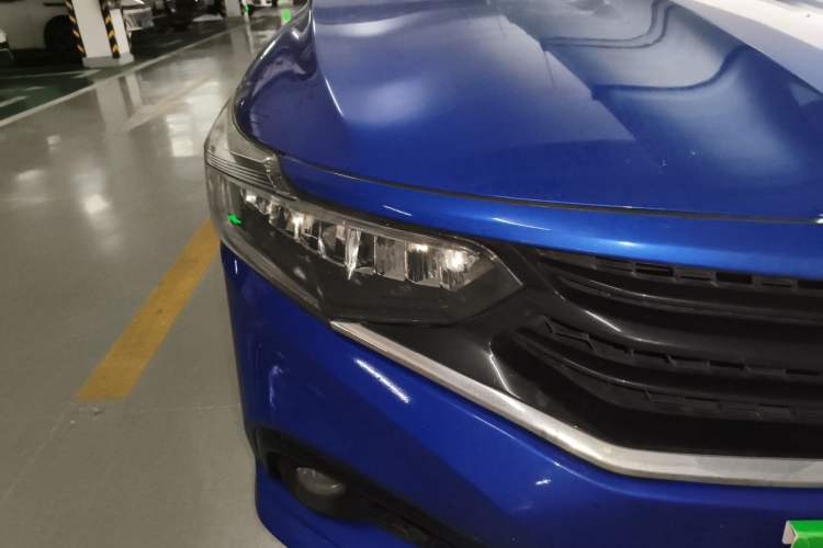 Used Honda Envix 2019 180TURBO CVT Enjoyment Edition China V Right Front Headlight