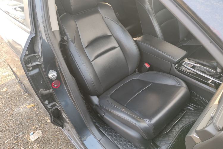 Used Honda Envix 2019 180TURBO CVT Enjoyment Edition China VI Right Front Seat